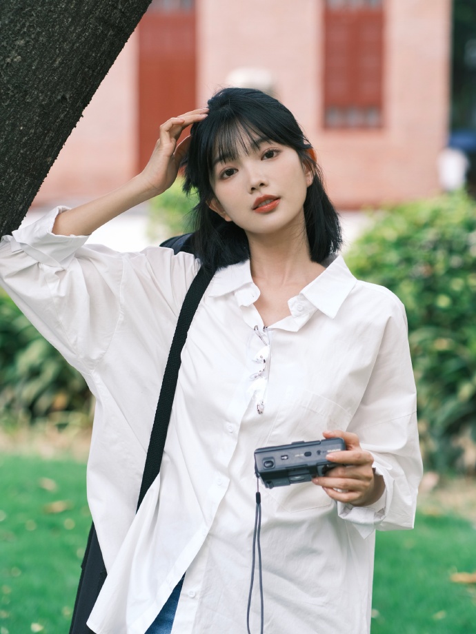 一一 封面